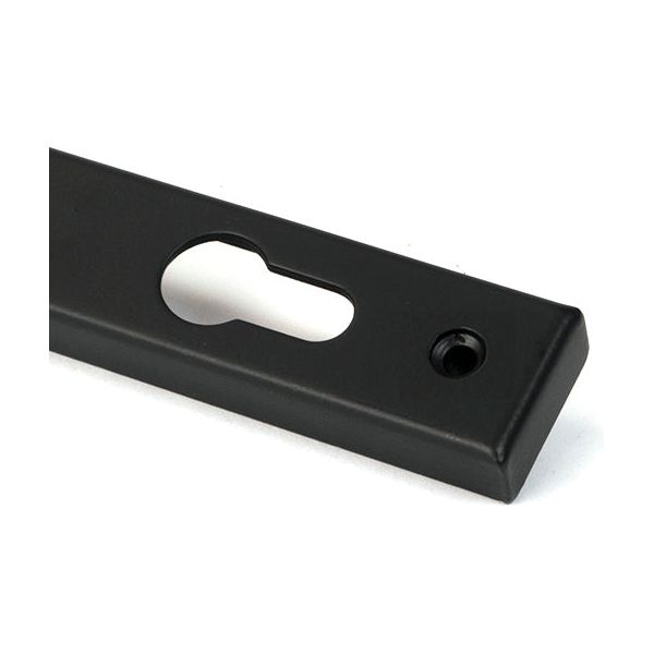 From The Anvil - Matt Black Hammered Newbury Slimline Espag. Lock Set - 46388