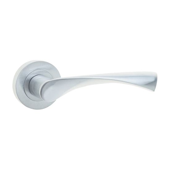 Frelan - Twirl Door Handles On Round Rose  - Satin Chrome - JV504SC